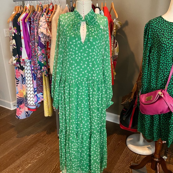 ❌SOLD❌Romantic Floral Chiffon Dress Balloon Sleeve - Picture 4 of 16